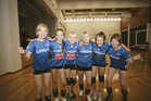 Iloiset Jymyn D-Neloset vasemmalta Sandra Hautala, Lotta Harju, Julia Niemi, Veera Saukkonen, Laura Ristimäki ja Jemina Laitila