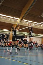 Maja Potpara ja Jymy hienosäätävät kuntoaan ennen ratkaisupelejä. Kuva: Juhani Niemi.